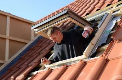 Pose de fenêtres de toit Velux à Auribail